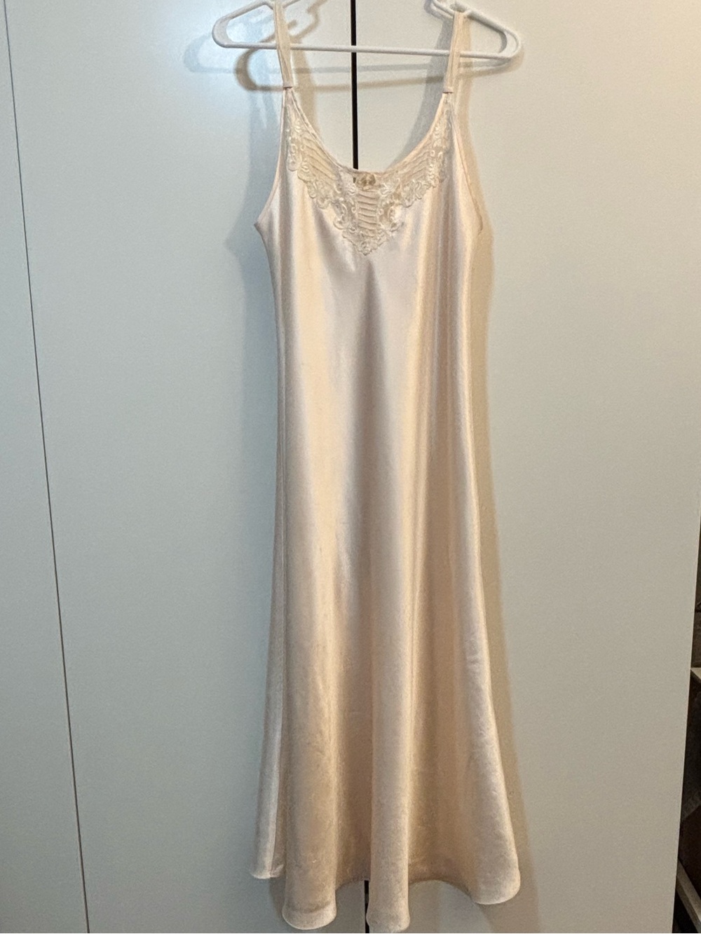 Vintage Oscar De La Renta Nightgown